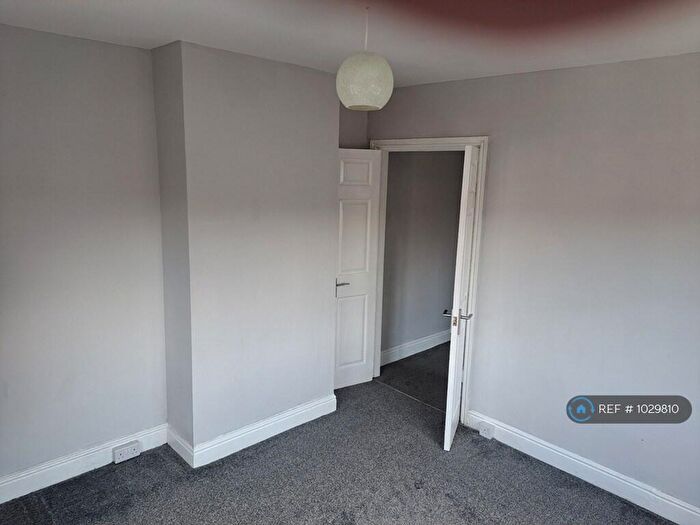 2 Bedroom Maisonette To Rent In Holywell, Greenfield, Holywell, CH8