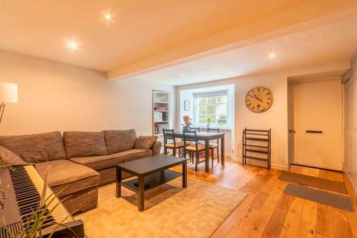 1 Bedroom Flat To Rent In Dundas Street, New Town, Edinburgh, EH3