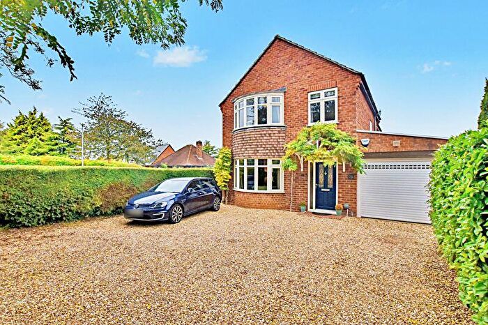 4 Bedroom Detached House For Sale In Lincoln Road, Branston, Lincoln, LN4