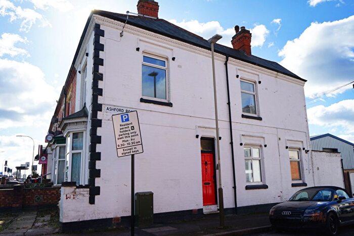 2 Bedroom End Of Terrace House To Rent In Welford Road, Knighton Fields, Leicester, LE2