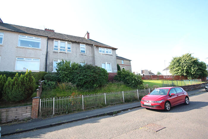 3 Bedroom Flat For Sale In Clanrye Drive, Coatbridge, ML5