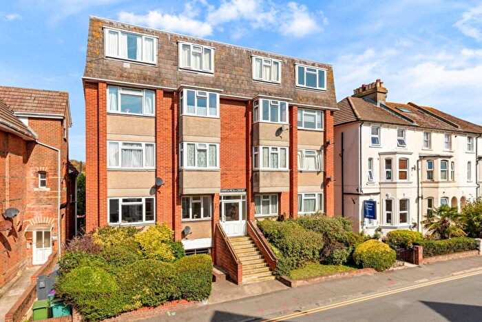 2 Bedroom Flat To Rent In Cheriton Road, Folkestone, CT20