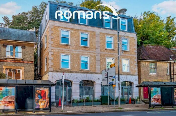 2 Bedroom Apartment To Rent In City Centre, Winchester, SO23