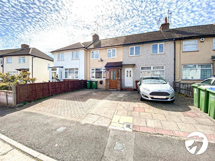 2 Bedroom Terraced House To Rent In Slade Gardens, Erith, DA8