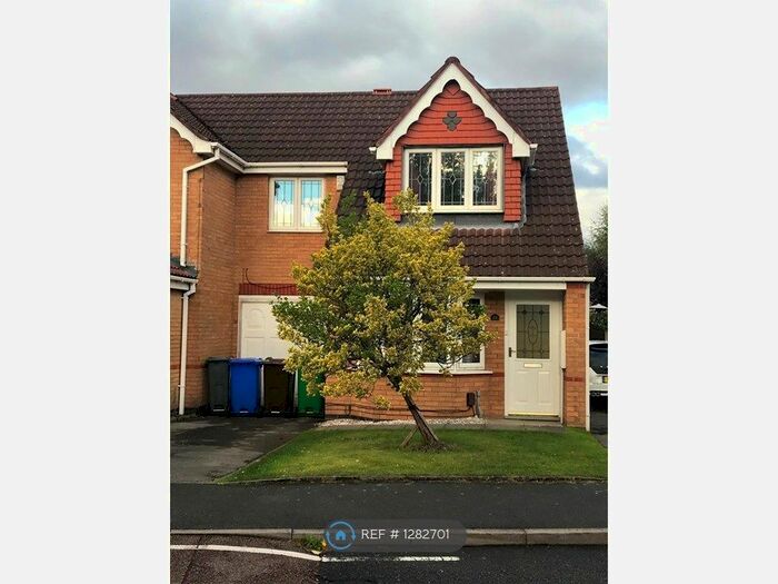 3 Bedroom Semi-Detached House To Rent In Rissington Avenue, Manchester M23