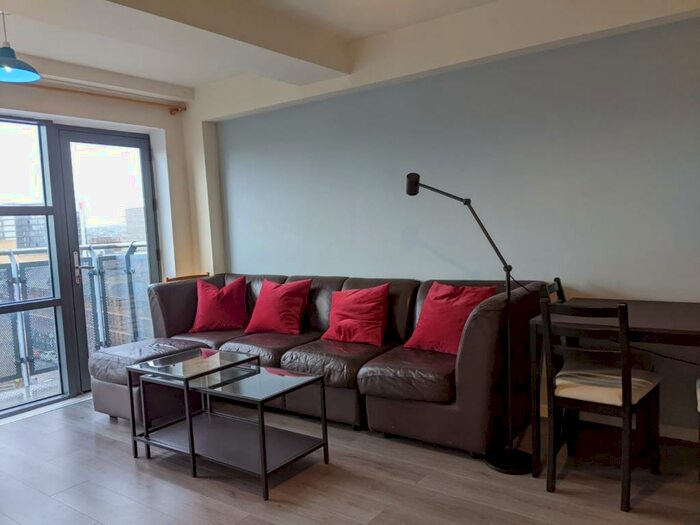 2 Bedroom Apartment To Rent In West Street, West Street, Sheffield, S1