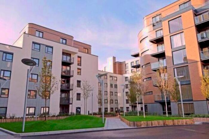 1 Bedroom Property To Rent In Basire Street, London, N1