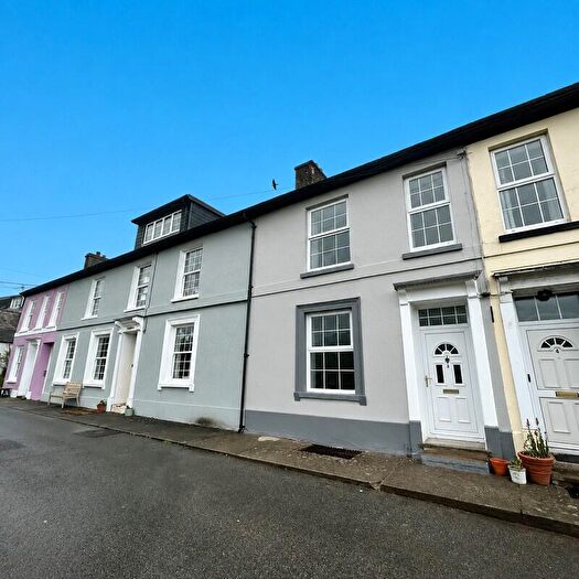 4 Bedroom Terraced House For Sale In James Terrace, Defynnog, Brecon, Powys., LD3