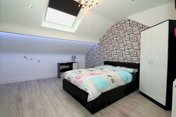 7 Bedroom House To Rent In Albion Road, Manchester, Greater Manchester, M14