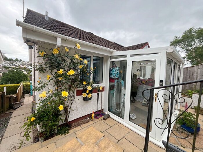 2 Bedroom Semi-Detached Bungalow For Sale In Emblett Drive, Newton Abbot, TQ12