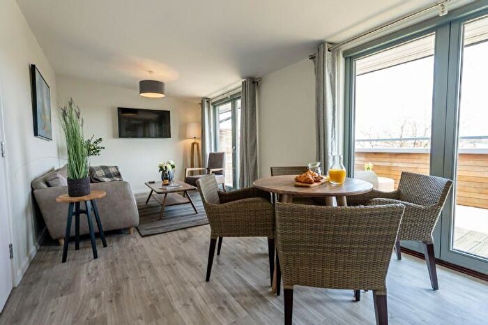 2 Bedroom Flat To Rent In Mcquades Court, York, YO1