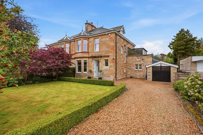 6 Bedroom Semi-Detached House For Sale In Sutherland Avenue, Pollokshields, G41