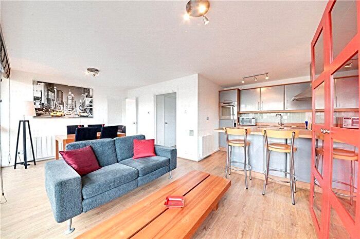 1 Bedroom Flat To Rent In Clipstone Street, Fitzrovia, London, W1W