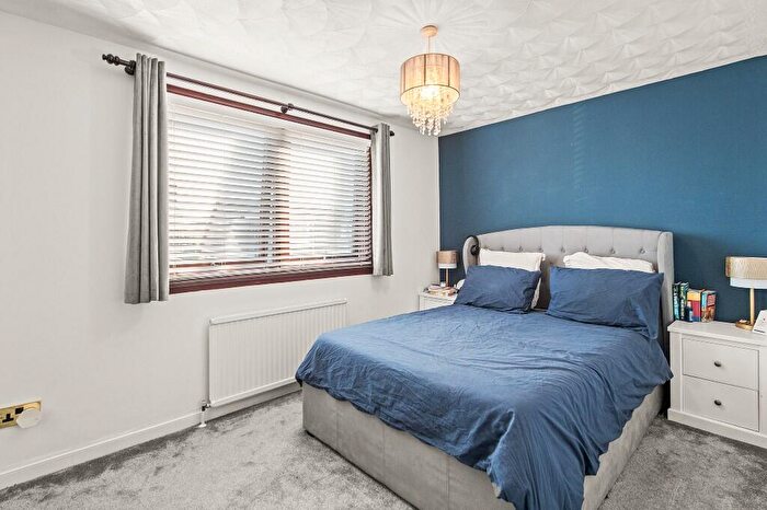 2 Bedroom Semi-Detached House For Sale In Steps Street, Stenhousemuir, Larbert, Stirlingshire, FK5