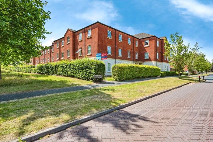 2 Bedroom Flat For Sale In Deykin Road, Lichfield, WS13