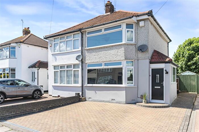 2 Bedroom Semi-Detached House For Sale In Monmouth Close, Welling, Kent, DA16