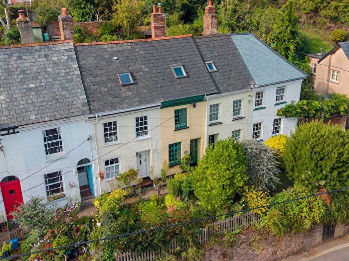 3 Bedroom Terraced House For Sale In Park Street, Crediton, EX17