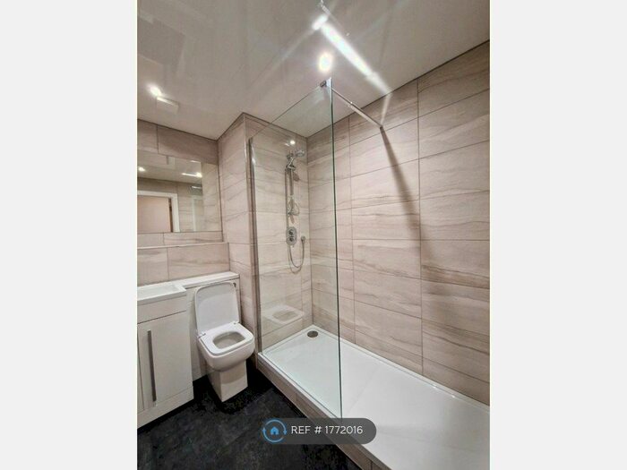 1 Bedroom Flat To Rent In Ordsall Lane, Salford, M5