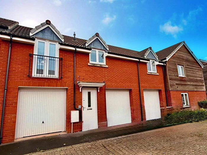 2 Bedroom Apartment To Rent In Victory Drive, EX2