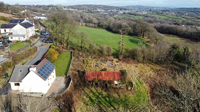 3 Bedroom Smallholding For Sale In Capel Seion Road, Llanelli, SA15