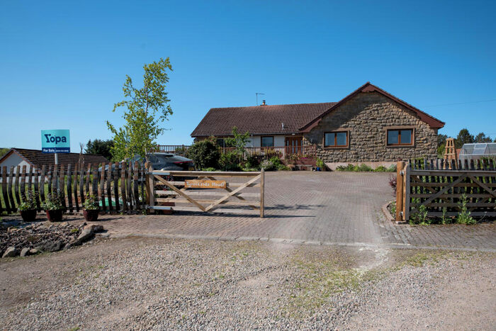 4 Bedroom Detached Bungalow For Sale In Miltonduff, Elgin, IV30