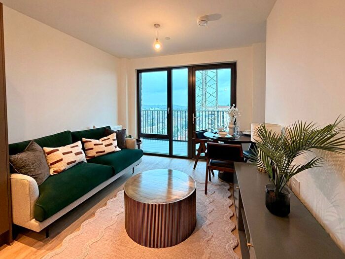 1 Bedroom Flat To Rent In Wembley Park Gardens, London, HA9