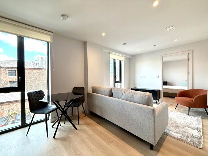 1 Bedroom Apartment For Sale In Waterhouse Gardens Dutton Street, M3