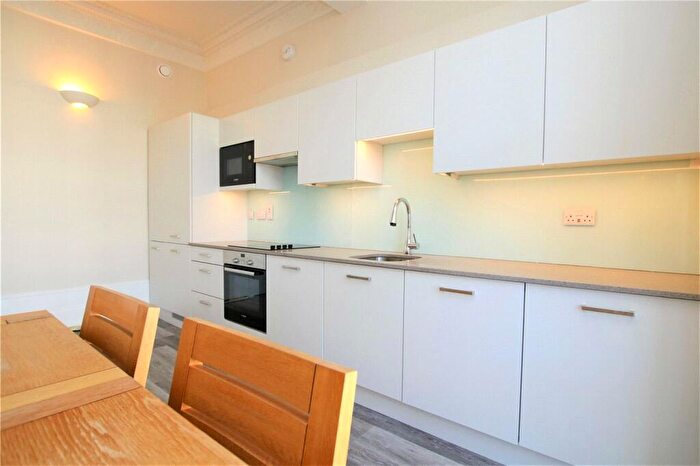 2 Bedroom Apartment For Sale In St. Marys Hall, London Road, Reading, Berkshire, RG1