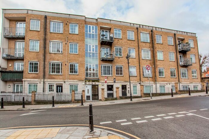 2 Bedroom Flat To Rent In Coborn Road, London, E3