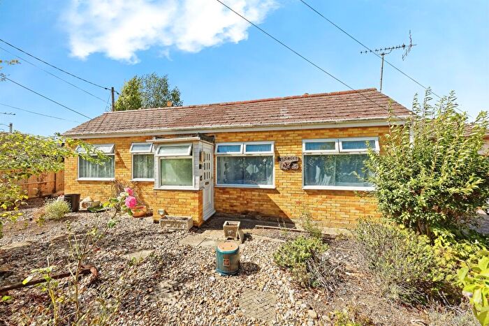 3 Bedroom Detached Bungalow For Sale In Dargate Road, Yorkletts, Whitstable, CT5