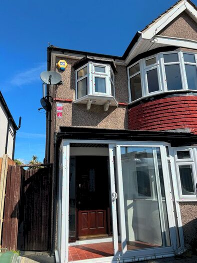 3 Bedroom Semi-Detached House To Rent In Malvern Avenue, Harrow, HA2