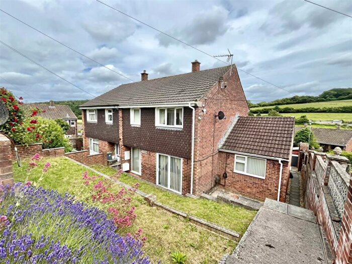 3 Bedroom Semi-Detached House For Sale In Oak Way, Littledean, Cinderford, GL14