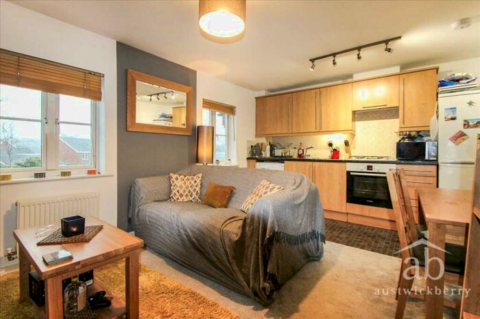 1 Bedroom Maisonette To Rent In Turing Court, Ipswich, IP5