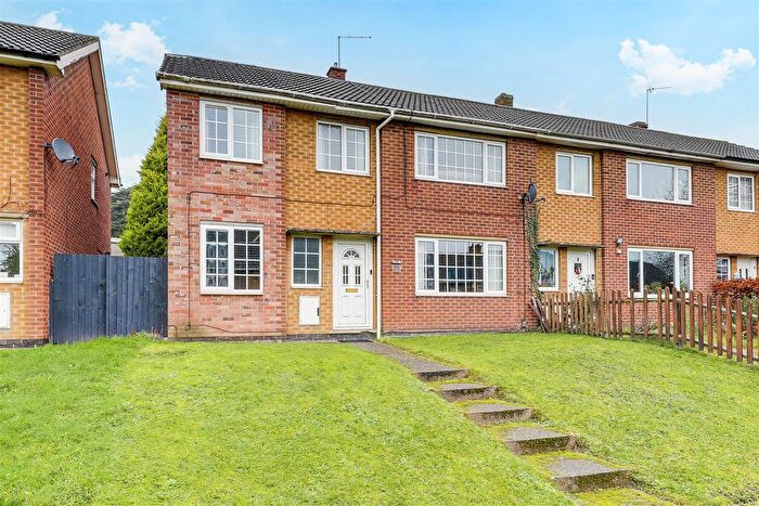 4 Bedroom End Terrace House For Sale In Danes Close, Arnold, Nottinghamshire, NG5