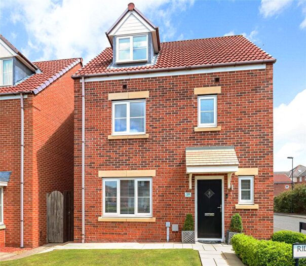 4 Bedroom Detached House For Sale In Ridley Gardens, Shiremoor, Newcastle Upon Tyne, Tyne And Wear, NE27