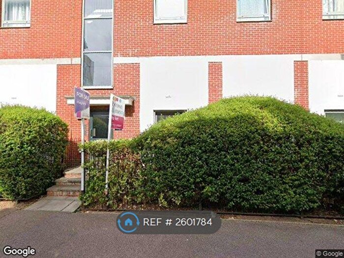 1 Bedroom Flat To Rent In Ashleigh Court, Watford, WD17