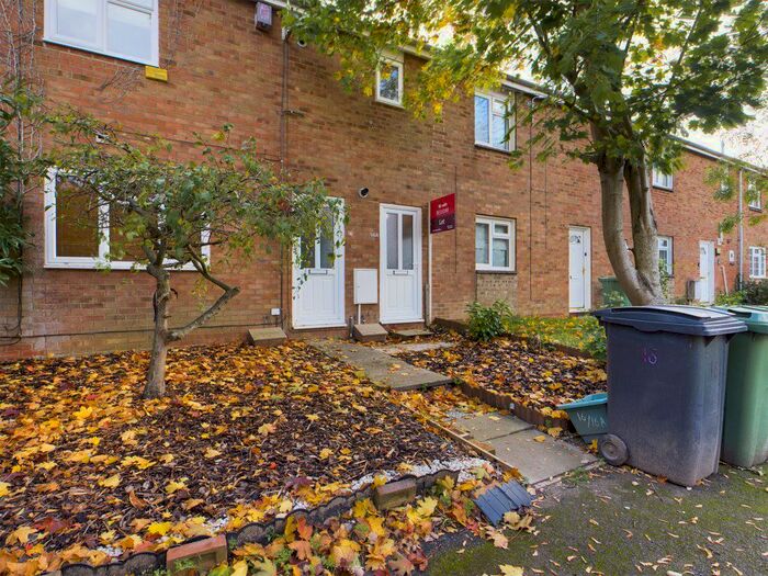 1 Bedroom Maisonette To Rent In Landseer Close, Basingstoke, RG21