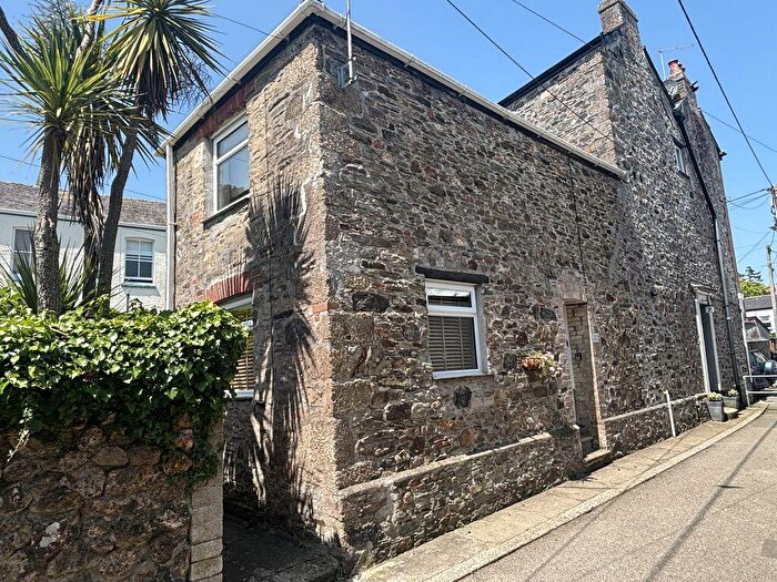 2 Bedroom Cottage For Sale In Monmouth Lane, Lostwithiel, PL22