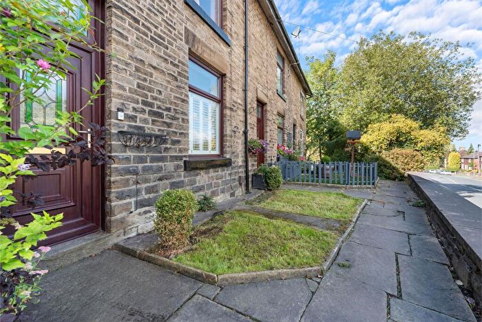4 Bedroom Terraced House For Sale In Grimshaw Lane, Bollington, SK10