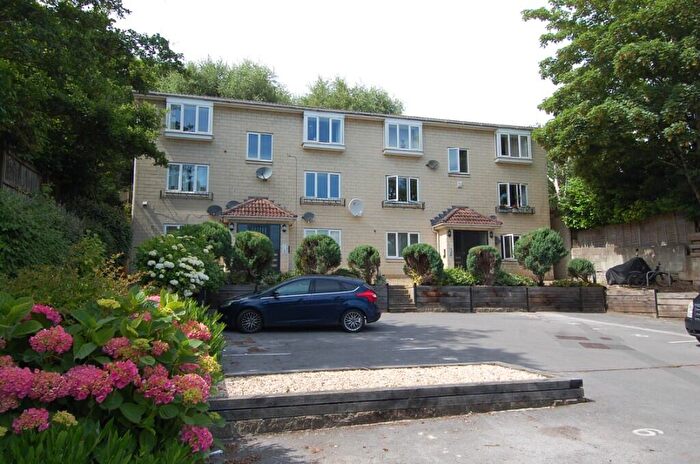 1 Bedroom Flat For Sale In Kenilworth Court, Walcot, Bath, BA1