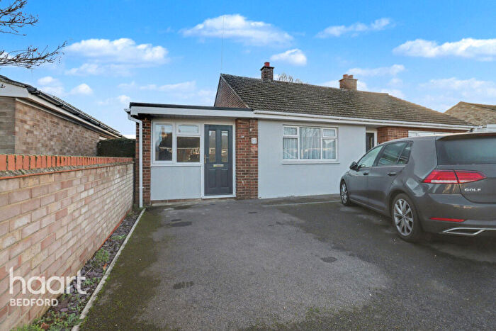 1 Bedroom Flat To Rent In Annexe, Queens Gardens, St Neots, PE19