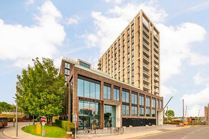 1 Bedroom Flat For Sale In Bollo Lane, Chiswick, W4