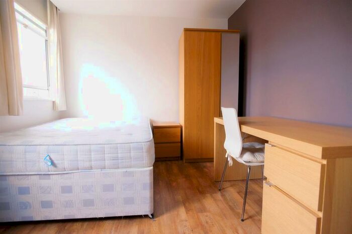 2 Bedroom Apartment To Rent In St Andrews Street, City Centre, NE1