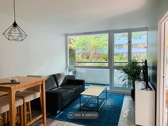 1 Bedroom Flat To Rent In Holcroft Court, London, W1W