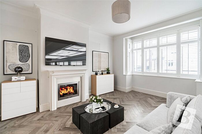 3 Bedroom Terraced House For Sale In Stafford Avenue, Hornchurch, RM11