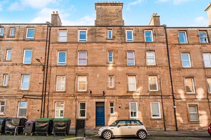 1 Bedroom Flat For Sale In Thorntree Street, Edinburgh, EH6