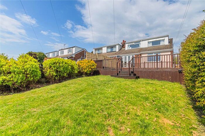 5 Bedroom Semi-Detached House For Sale In Newfield View, Milnrow, Rochdale, OL16