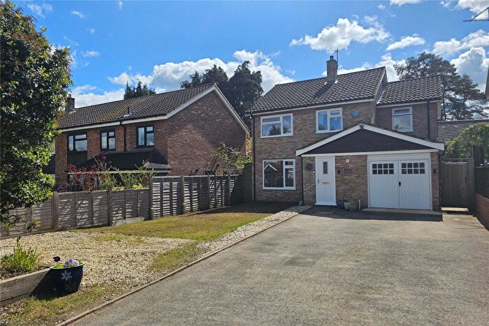 4 Bedroom Detached House For Sale In Windmill Drive, Headley Down, Hampshire, GU35