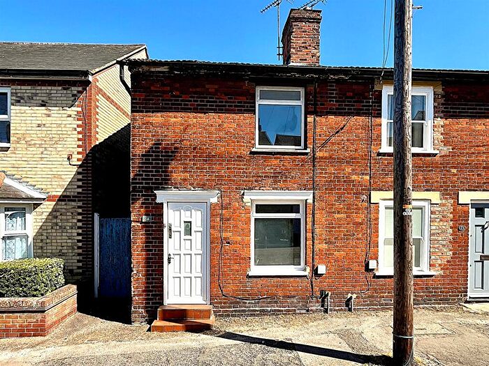 2 Bedroom End Of Terrace House For Sale In Victoria Street, Bury St Edmunds, IP33