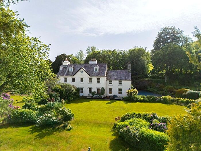 6 Bedroom Semi Detached House For Sale In Lawhitton, Launceston, Cornwall, PL15